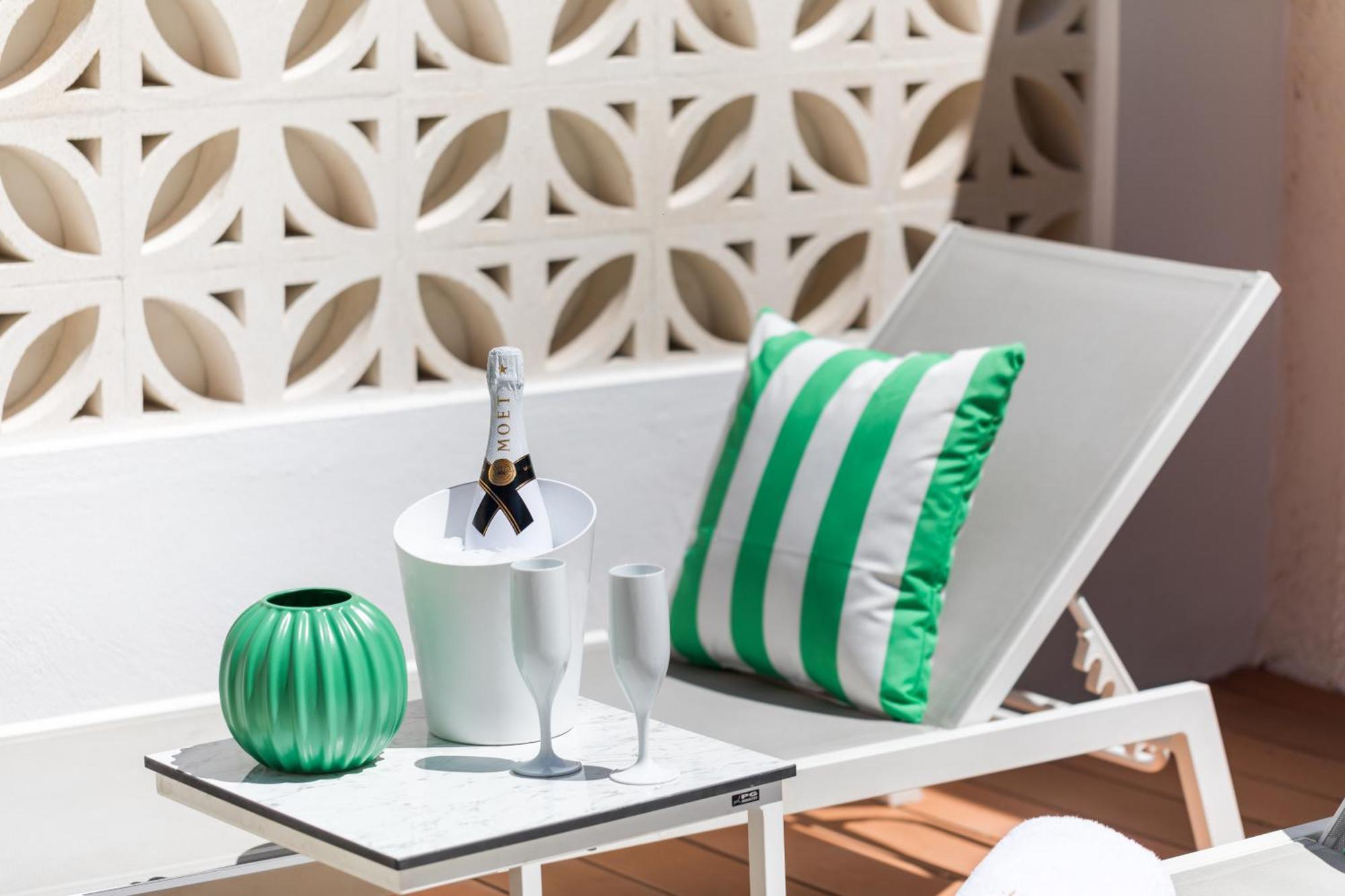 Eliza Hotel By Panel Hospitality Neoi Poroi Bagian luar foto