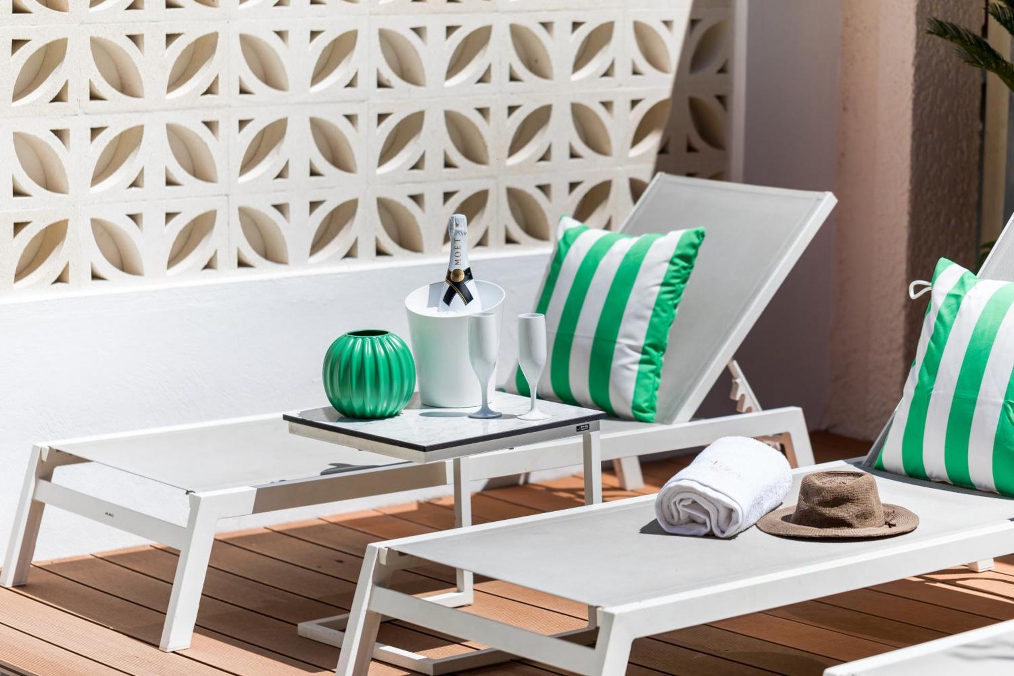 Eliza Hotel By Panel Hospitality Neoi Poroi Bagian luar foto