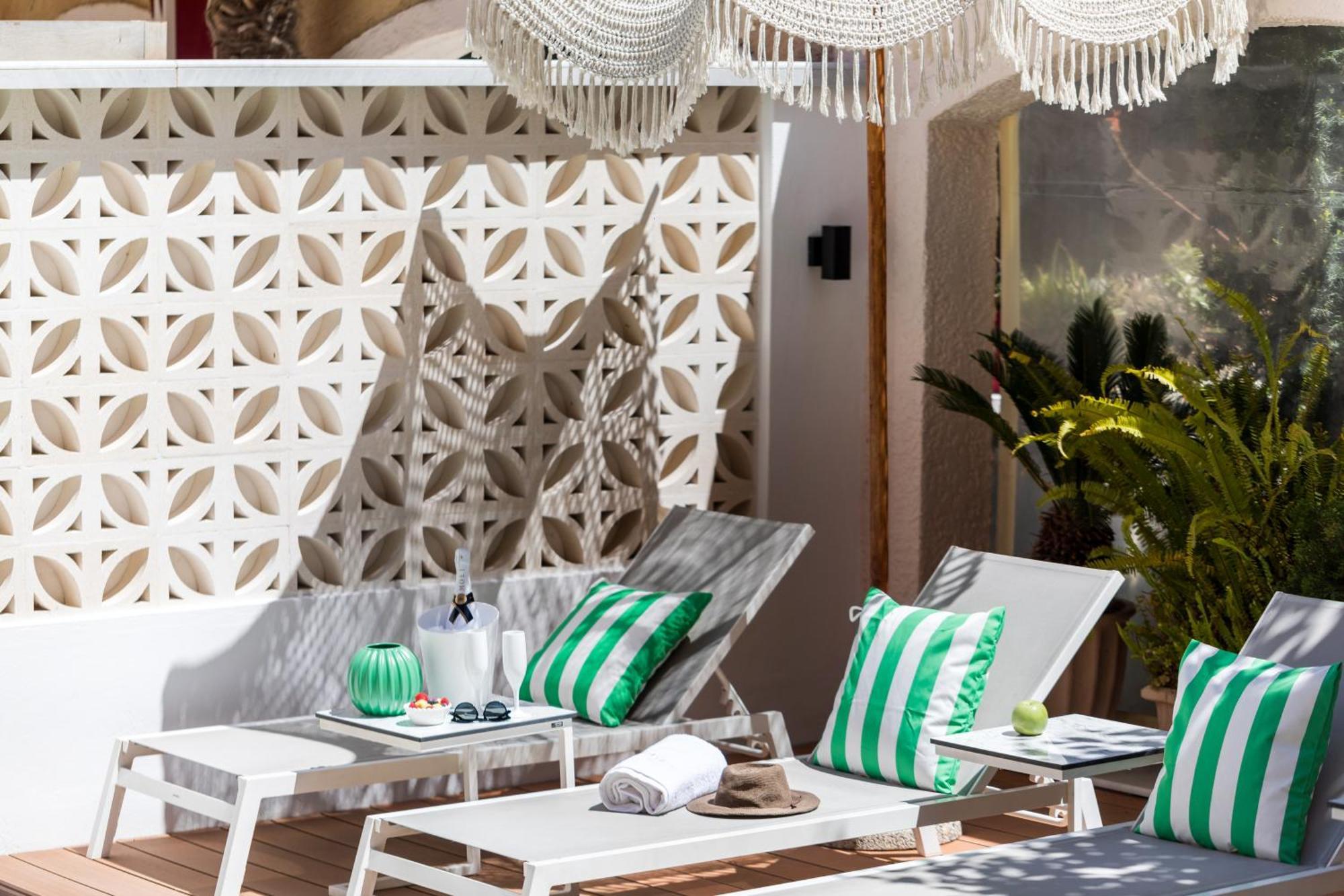 Eliza Hotel By Panel Hospitality Neoi Poroi Bagian luar foto