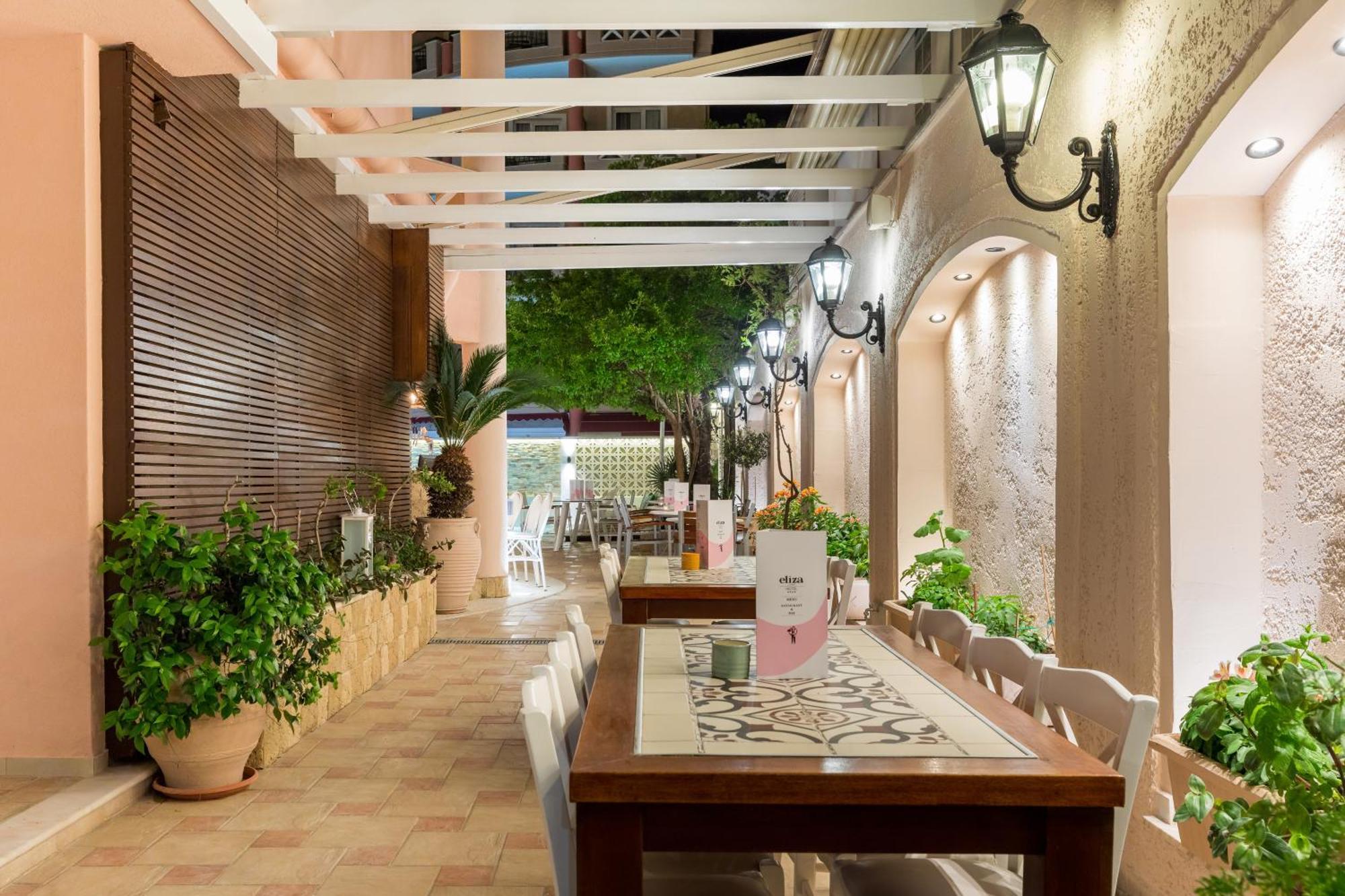 Eliza Hotel By Panel Hospitality Neoi Poroi Bagian luar foto